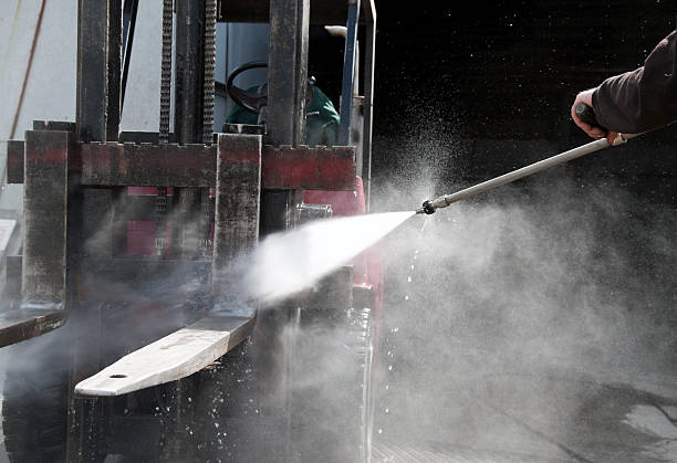 Playground Equipment Cleaning in Charlotte, TX